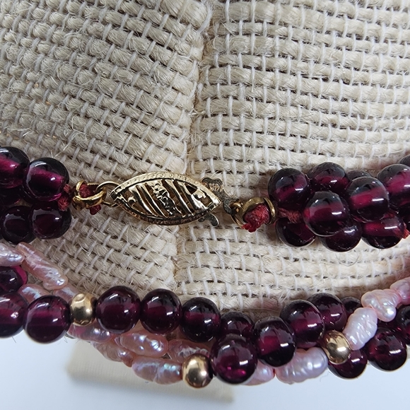 Twisted Rope Pearl 14kGold & Agate Necklace - Picture 4 of 16